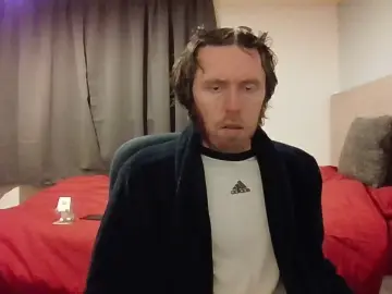 Cam4 Free Live Porn of bornfree23