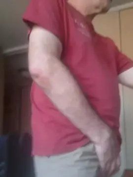 Cam4 Sex Cam of zombee_69