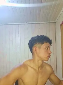 Cam4 Live Sex Cam of IsaacVnz