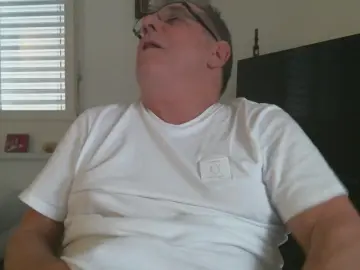 Cam4 Live Sex Cam of nikista