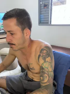 Cam4 Nude Webcam of Lucasjandre