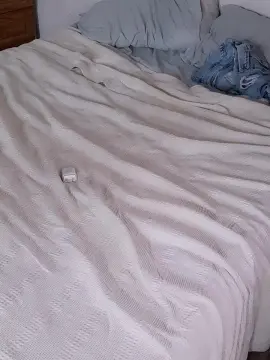 Cam4 Nude Webcam of EMMACURVYHOT