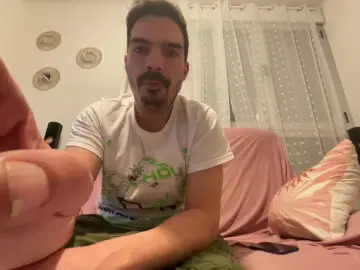 Cam4 Live Porn of luis00es