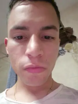 Cam4 Watch Live Sex Cams of pequeboy_hot