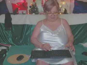 Cam4 Live Sex of QueenPammy