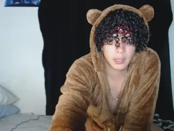 Cam4 Best Webcam of Theo_and_Izan