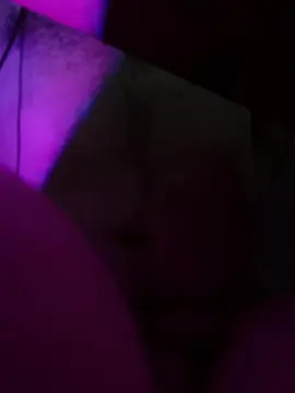 Cam4 Free Porn Cam of mid_night_lake