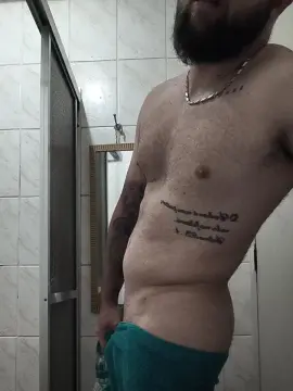 Cam4 Live Porn of tomasserafim