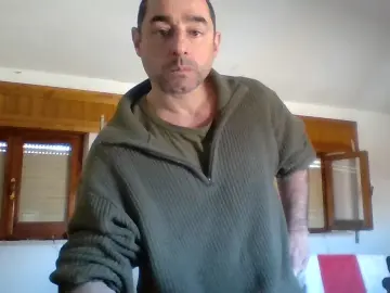 Cam4 Live Sex Cam of COBRAHARD