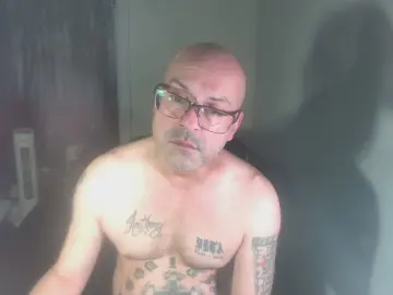 Cam4 Live Porn of Papichuloxo