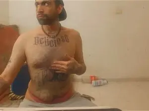 Cam4 Live Sex of Delideli33