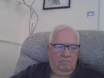 Cam4 Adult Webcam of HESKETH1