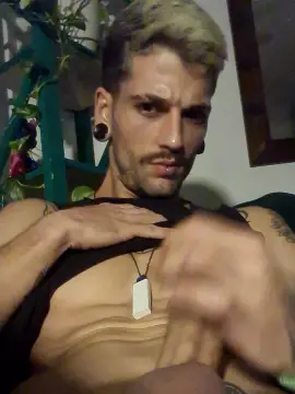 Cam4 Sex Chat of Polltt