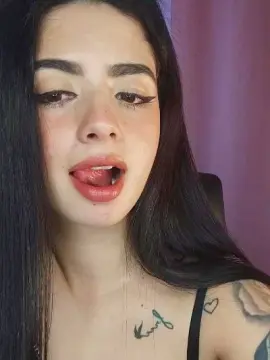 Cam4 Free Live Porn of MariSweet422