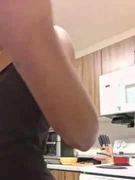 Cam4 Live Sex Cam of Tinkaaa_bellz1