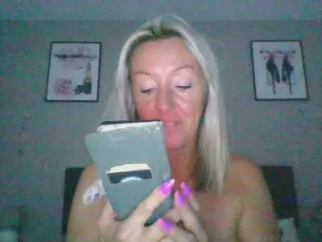 Destiny6259 from cam4