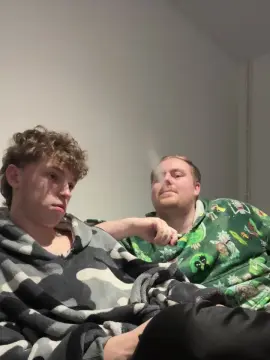 Cam4 Nude Webcam of blueeyedboysexy