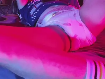 Cam4 Adult Video Chat of diaperboyz2