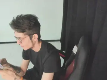 Cam4 Adult Video Chat of Master_Skater