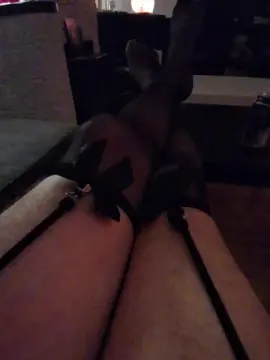 Cam4 Nude Webcam of ballbondage