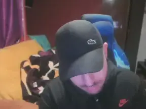 Cam4 Free Live Porn of morenobarca8484