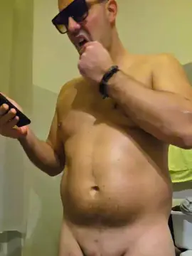 Cam4 Live Porn of 83moro83