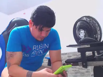 Cam4 Watch Live Sex Cams of hercules69_hot