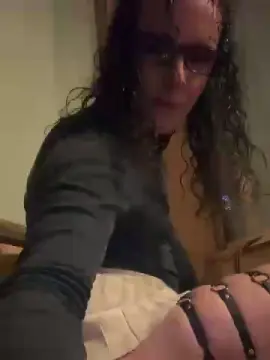 Cam4 Sex Cam of petitepetasse06