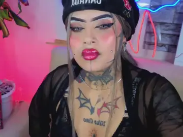 Cam4 Free Porn Cam of Adamsniki