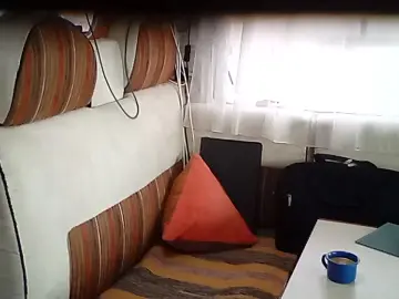 Cam4 Live Sex Cam of gaypisse1