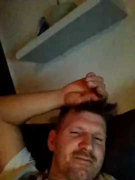 Cam4 Live Porn of Ichbines1980