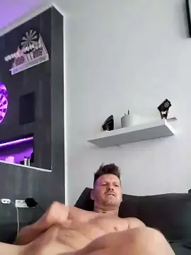 Cam4 Live Sex of Ichbines1980