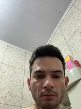 Cam4 Adult Webcam of renatinhomoees_