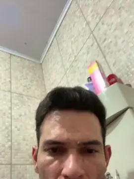 Cam4 Sex Chat of renatinhomoees_