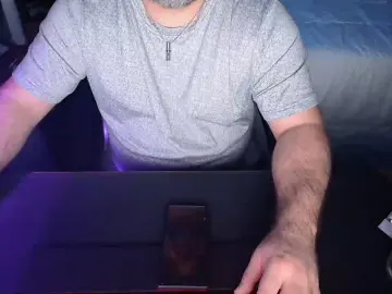 Cam4 Free Porn Cam of str0kinghot