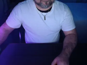 Cam4 Live Sex Cam of str0kinghot