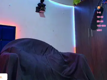 Cam4 Adult Video Chat of kuzzco