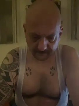 Cam4 Live Sex Cam of BEEF__DADDY