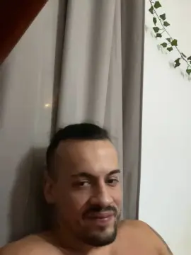 Cam4 Free Porn Cam of Leonidas207