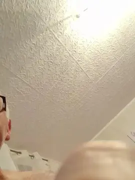 Cam4 Private Sex Chat of Loulou2x