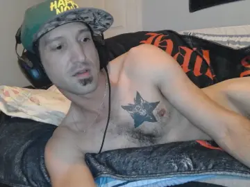 Cam4 Live Sex of adorki