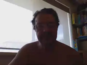 Cam4 Free Live Porn of womb70