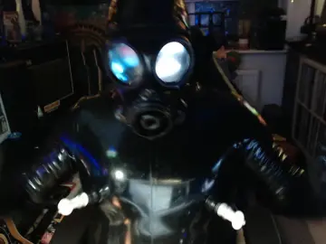 Cam4 Nude Webcam of RubberBoyJC1