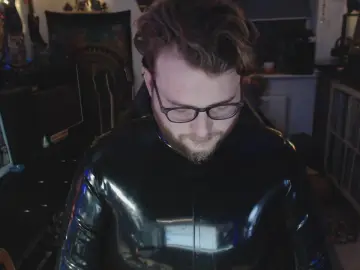 Cam4 Watch Live Sex Cams of RubberBoyJC1