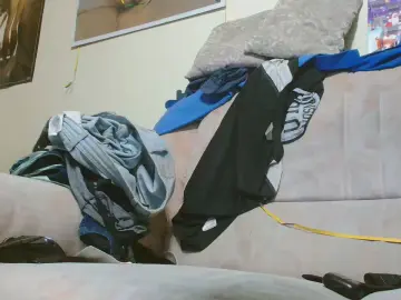 Cam4 Sex Chat of selfsucker02