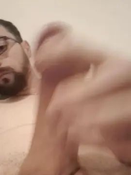 Cam4 Live Porn of cedric2209