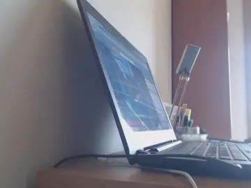 Cam4 Free Porn Cam of comemivuoi2