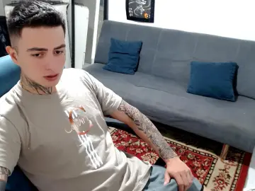 Cam4 Sex Cam of santii_ss