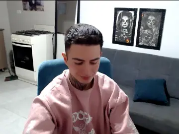 Cam4 Best Webcam of santii_ss