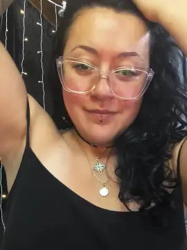 Cam4 Watch Live Sex Cams of MonikaBohn992